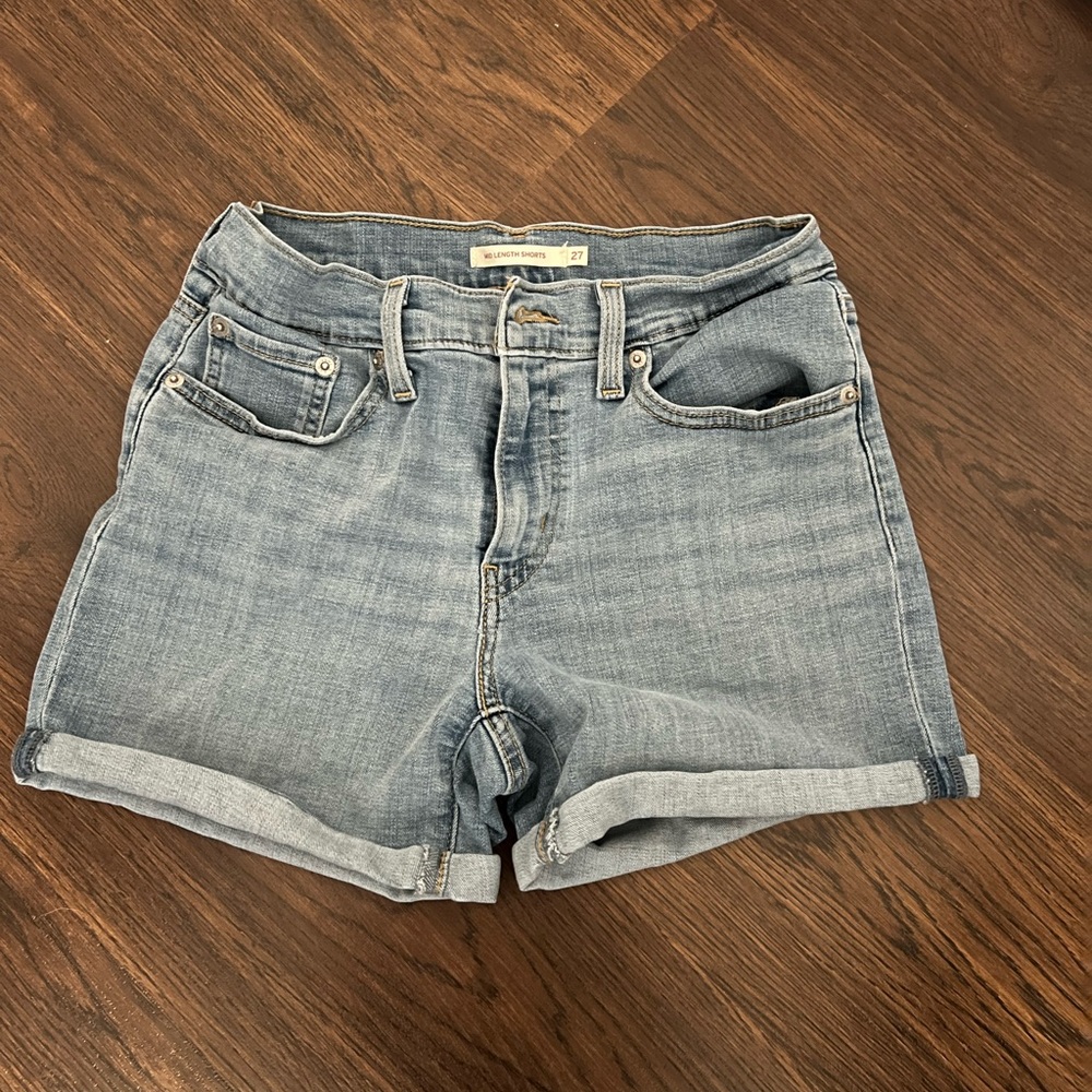 Levi Shorts